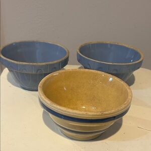 Set of 3 vintage old ! Small mixing bowls Ovenware